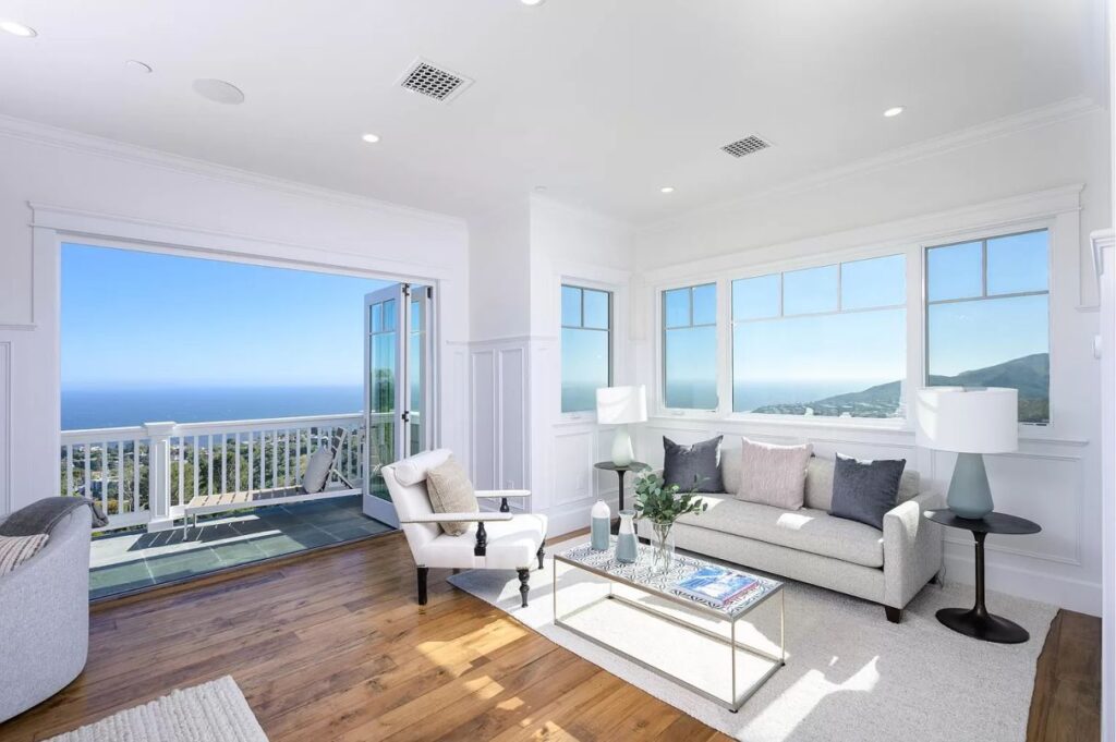 Paseo Miramar Residence in Prime Pacific Palisades for Sale