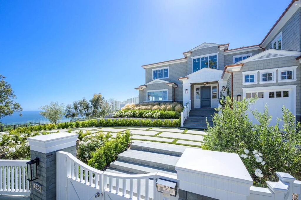 Paseo Miramar Residence in Prime Pacific Palisades for Sale