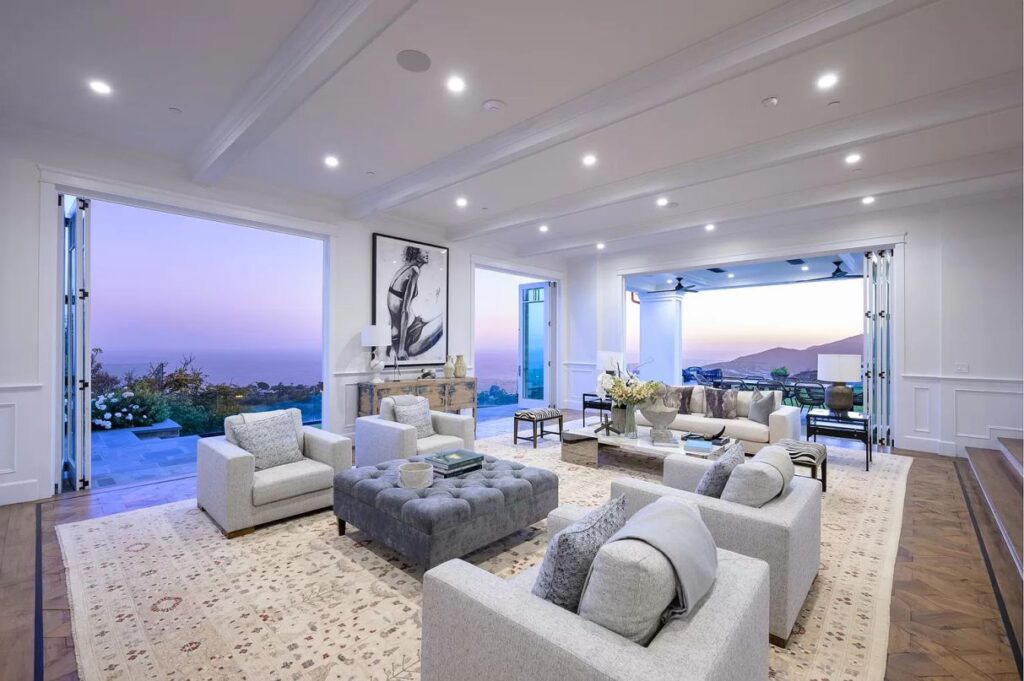 Paseo Miramar Residence in Prime Pacific Palisades for Sale