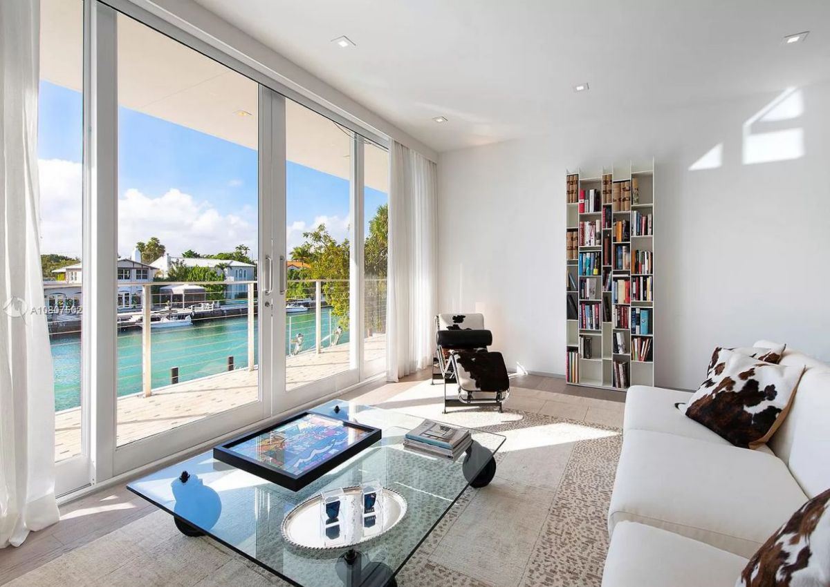 Prairie-Avenue-Modern-Home-in-Miami-Beach-Florida-4500-Prairie-Ave-Miami-Beach-FL-3