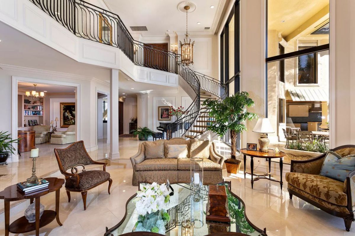 Resort-style-Transitional-Boca-Raton-Estate-7