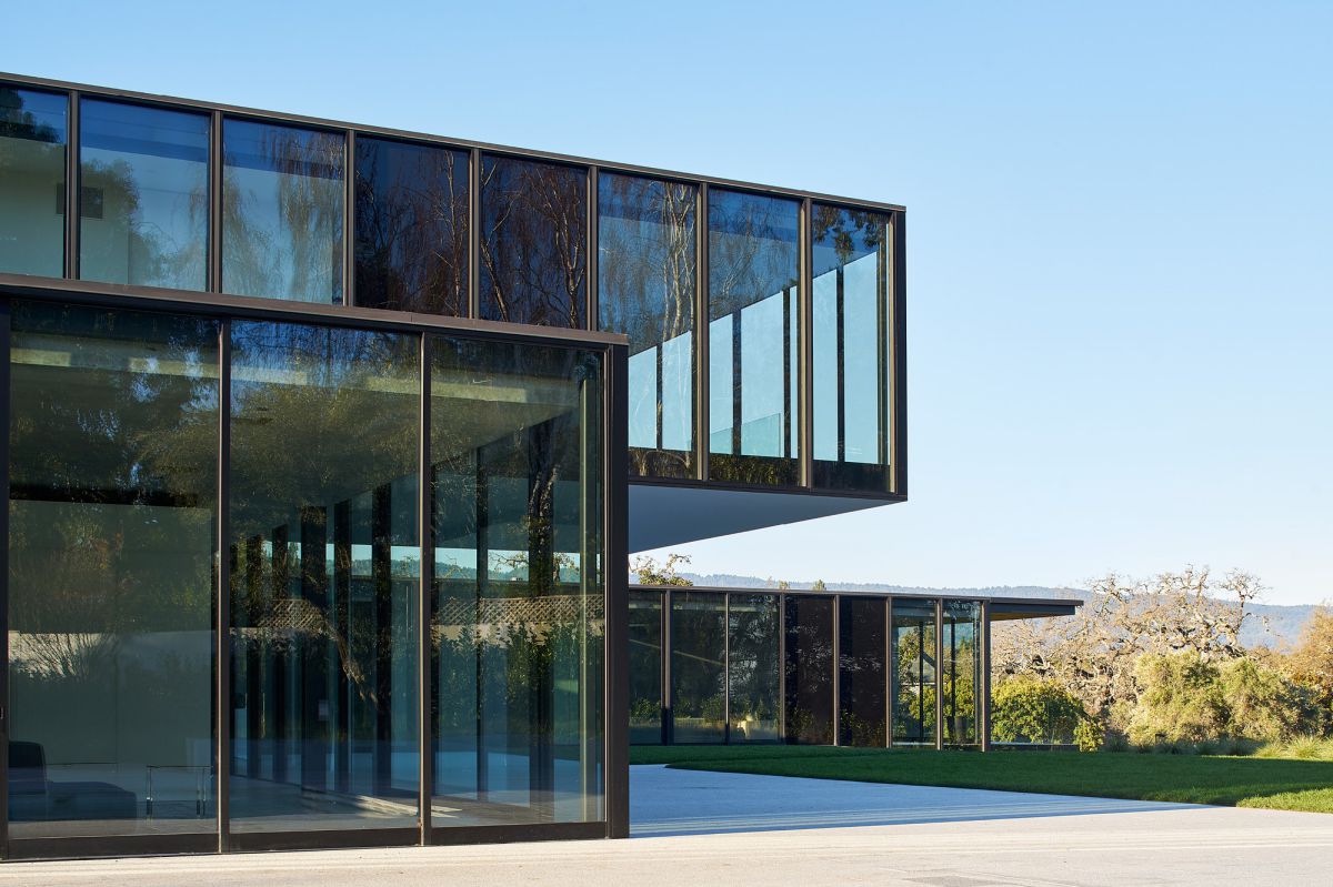 Ridge-View-Residence-in-Atherton-California-by-Natoma-Architects-14