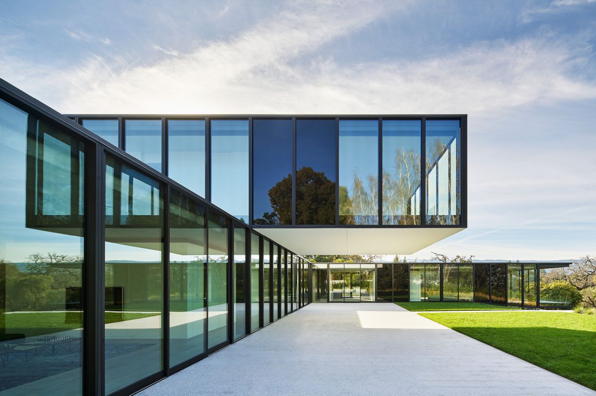 Ridge-View-Residence-in-Atherton-California-by-Natoma-Architects-3