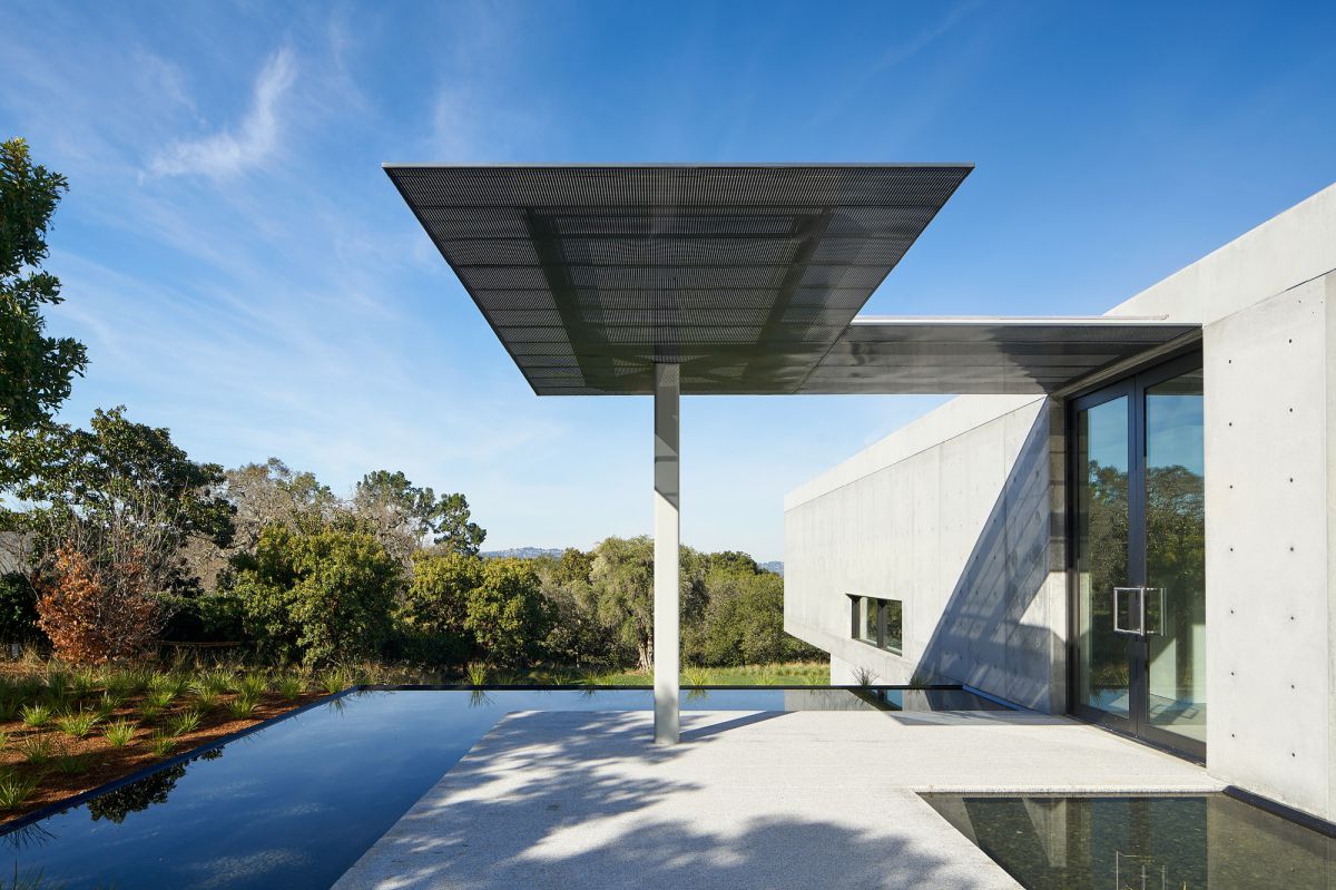 Ridge-View-Residence-in-Atherton-California-by-Natoma-Architects-7