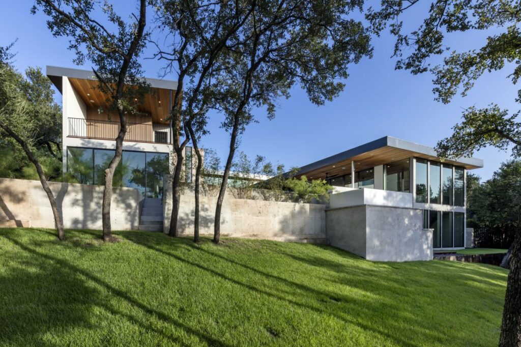 Riley Way Residence in Austin, Texas by Matt Fajkus Architecture