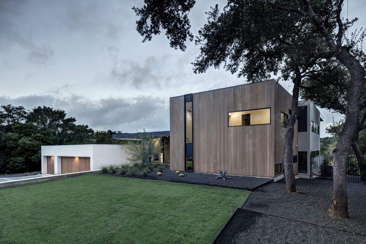 Riley-Way-Residence-in-Austin-Texas-by-Matt-Fajkus-Architecture-21