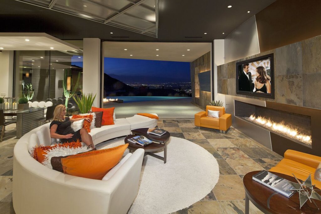 Sierra Vista Residence in Rancho Mirage by Brian Foster Designs