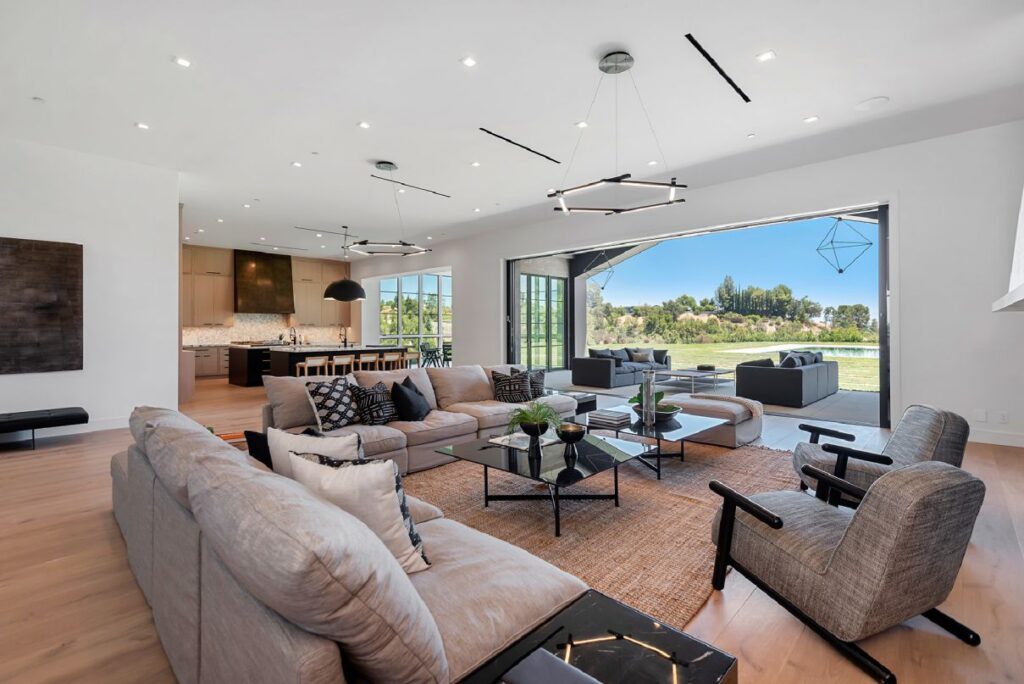 Spectacular New Custom Estate in Hidden Hills, California