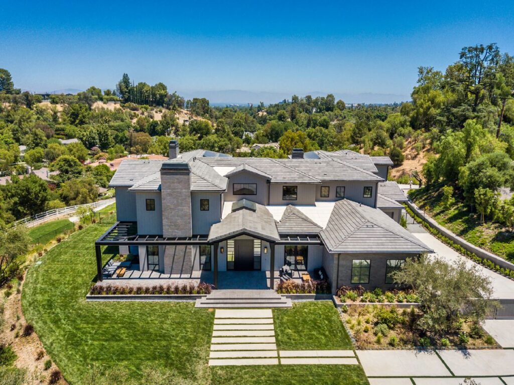 Spectacular New Custom Estate in Hidden Hills, California