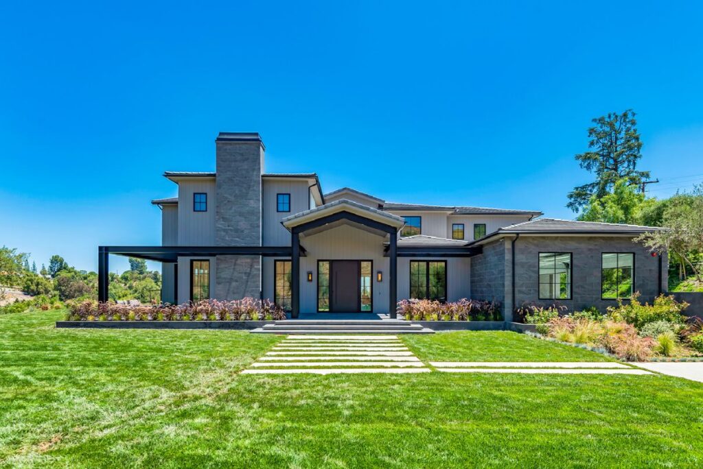 Spectacular New Custom Estate in Hidden Hills, California