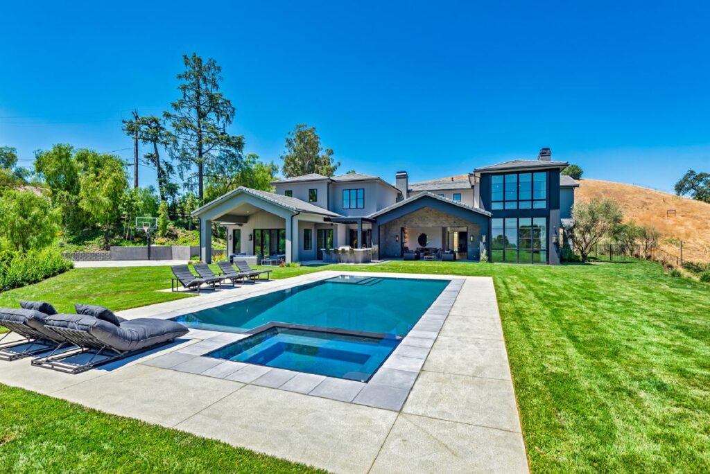 Spectacular New Custom Estate in Hidden Hills, California