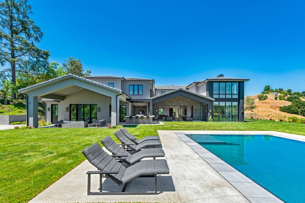 Spectacular New Custom Estate in Hidden Hills, California