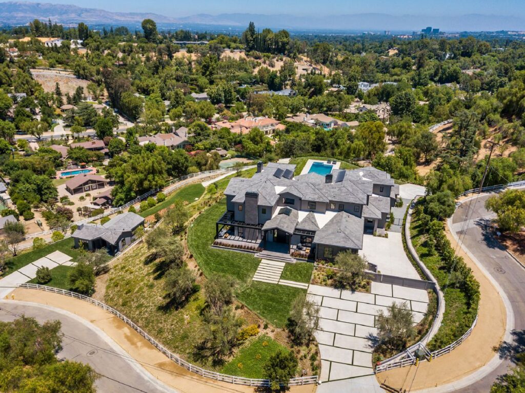 $16 Million Spectacular New Custom Estate in Hidden Hills, California