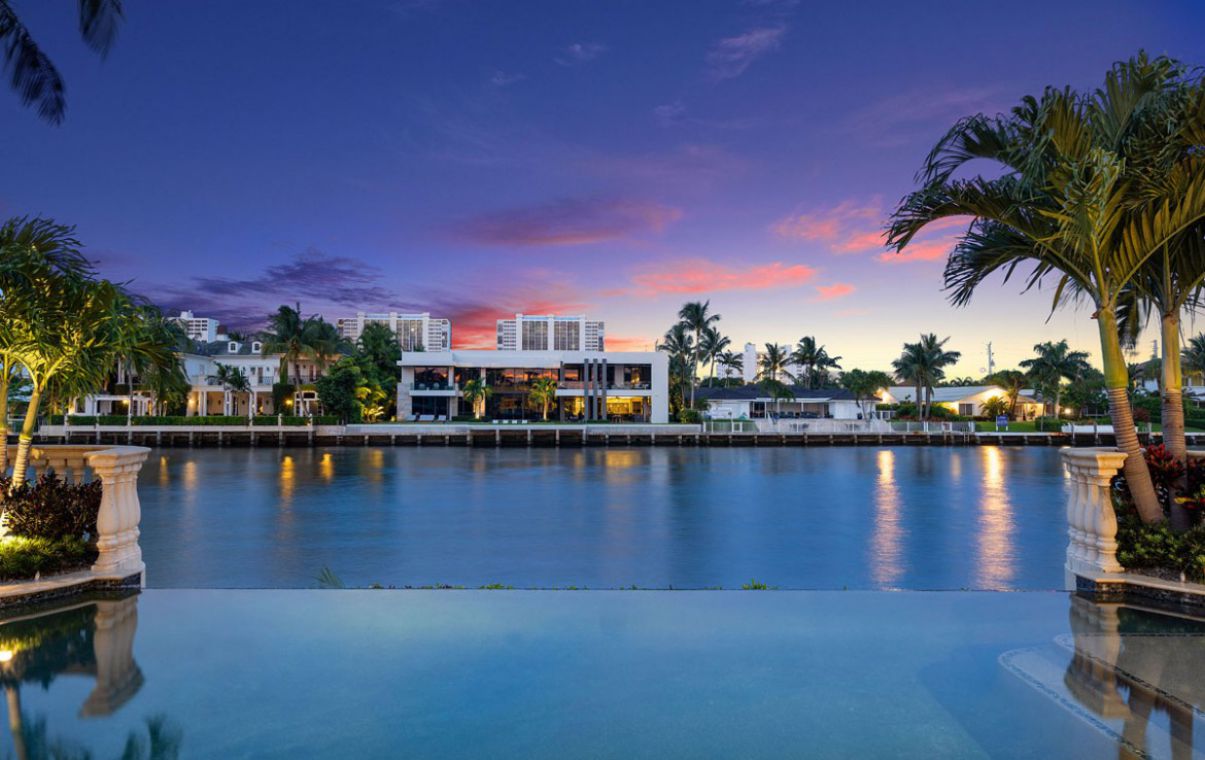 Stunning-Villa-Paradiso-in-Boca-Raton-for-Sale-36