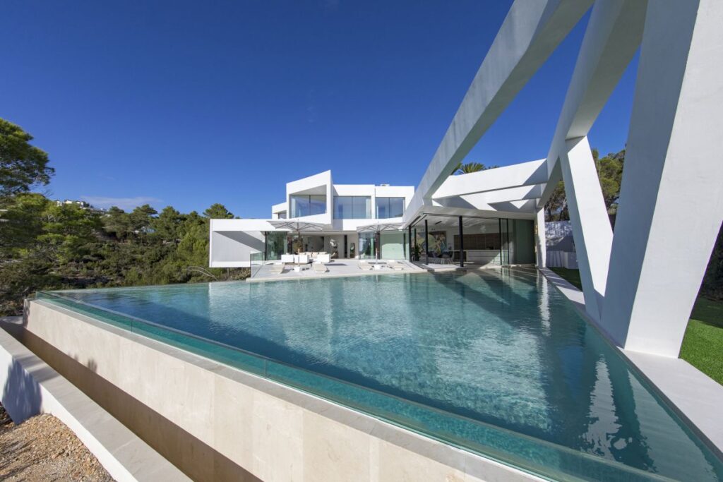 Triangles House in Ibiza, Spain with Unique Design by MG & AG Architects 