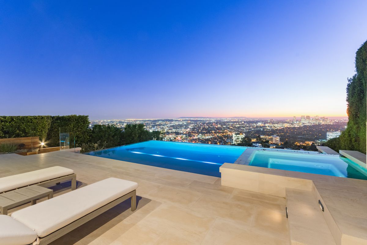 Tanager-Way-Modern-Home-in-Los-Angeles-for-Sale-1435-Tanager-Way-Los-Angeles-21