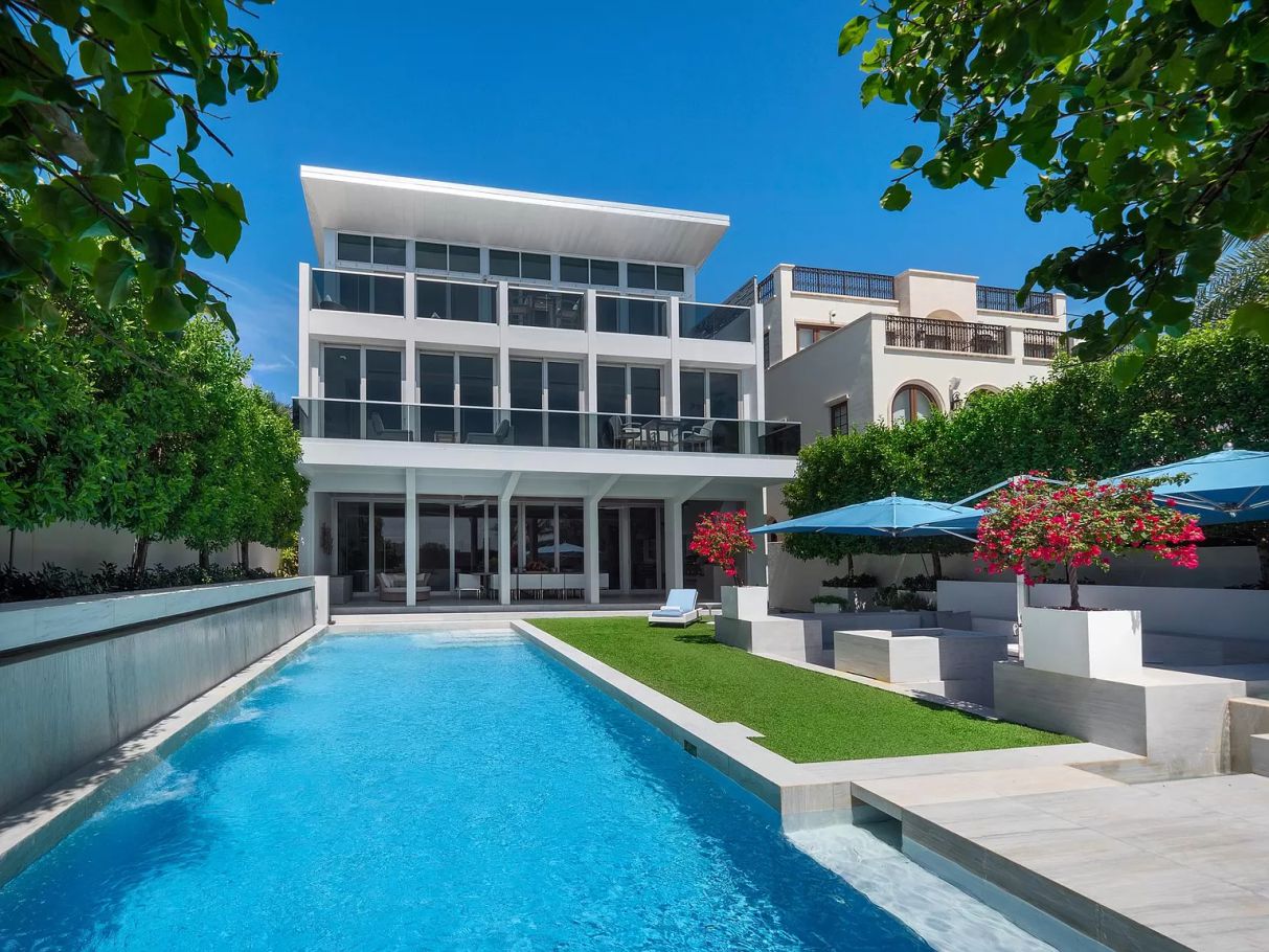 Timeless-Modern-Miami-Beach-Masterpiece-7815-Atlantic-Way-Miami-Beach13