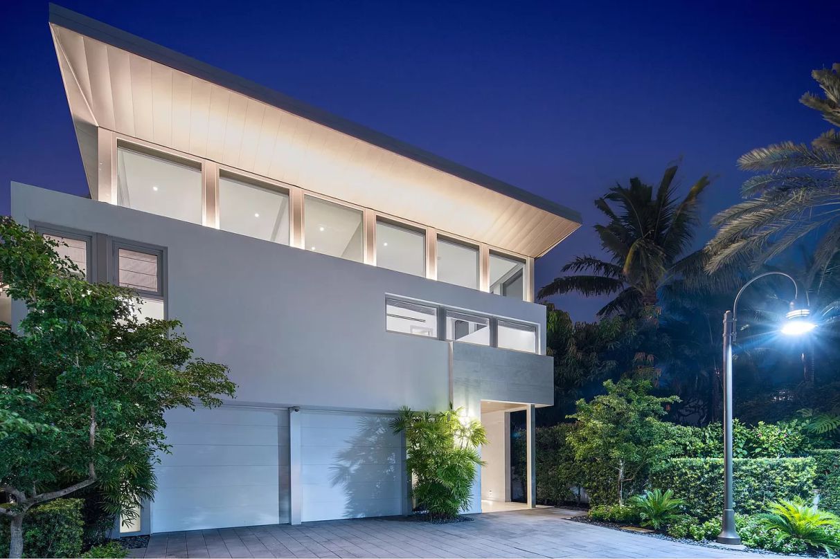 Timeless-Modern-Miami-Beach-Masterpiece-7815-Atlantic-Way-Miami-Beach30