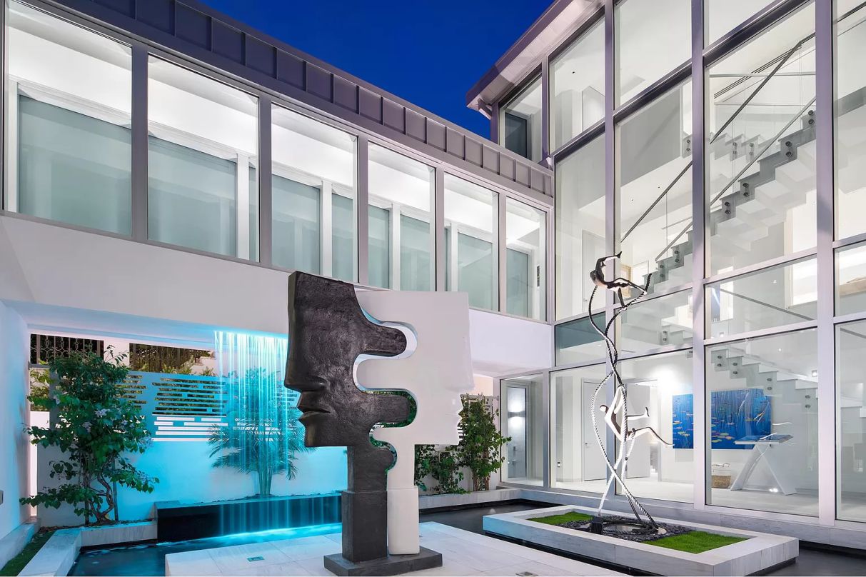 Timeless-Modern-Miami-Beach-Masterpiece-7815-Atlantic-Way-Miami-Beach5