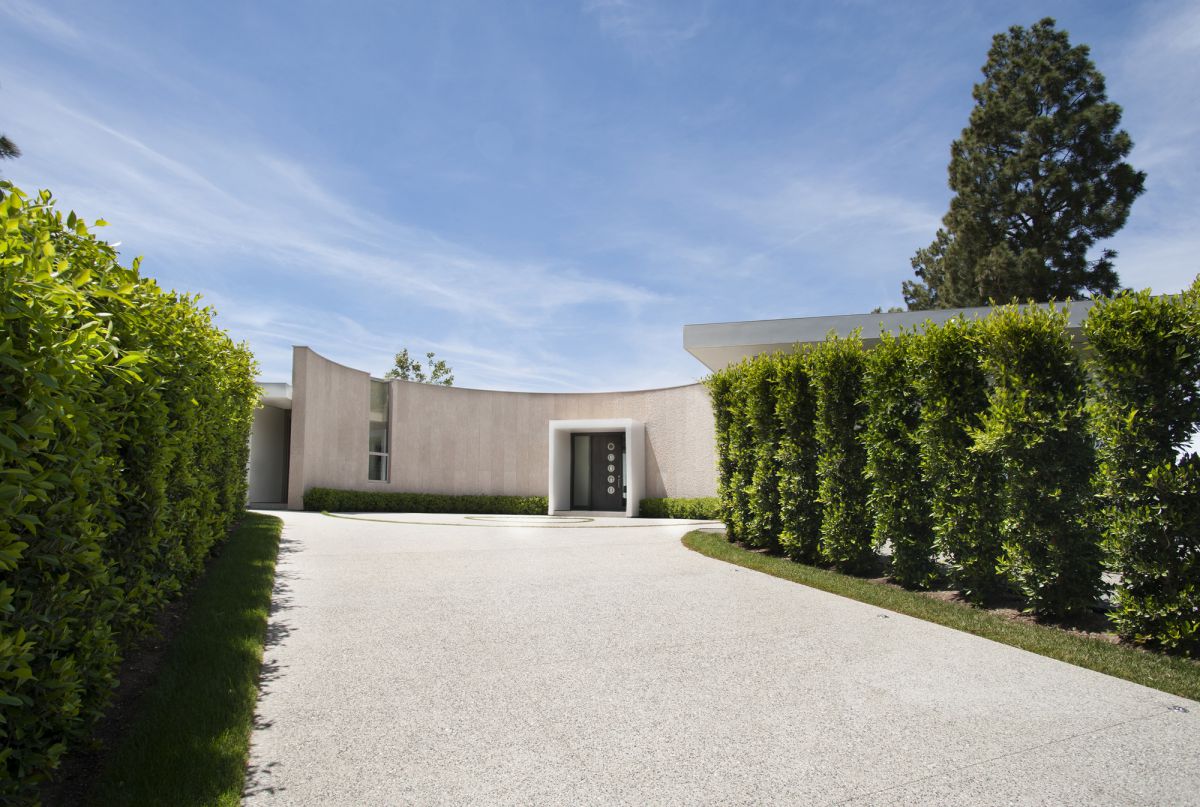 Trousdale-Estates-Contemporary-Home-by-Dennis-Gibbens-Architects-6