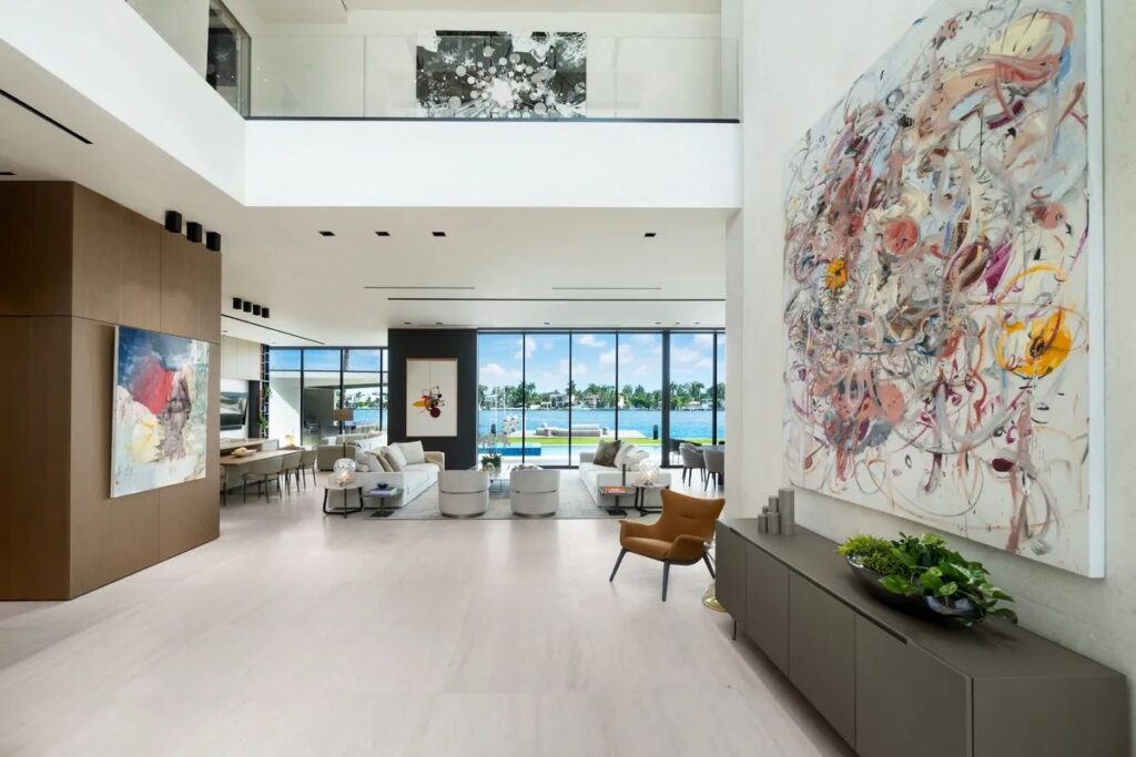 Ultra-luxury Home in Miami Beach has just completed