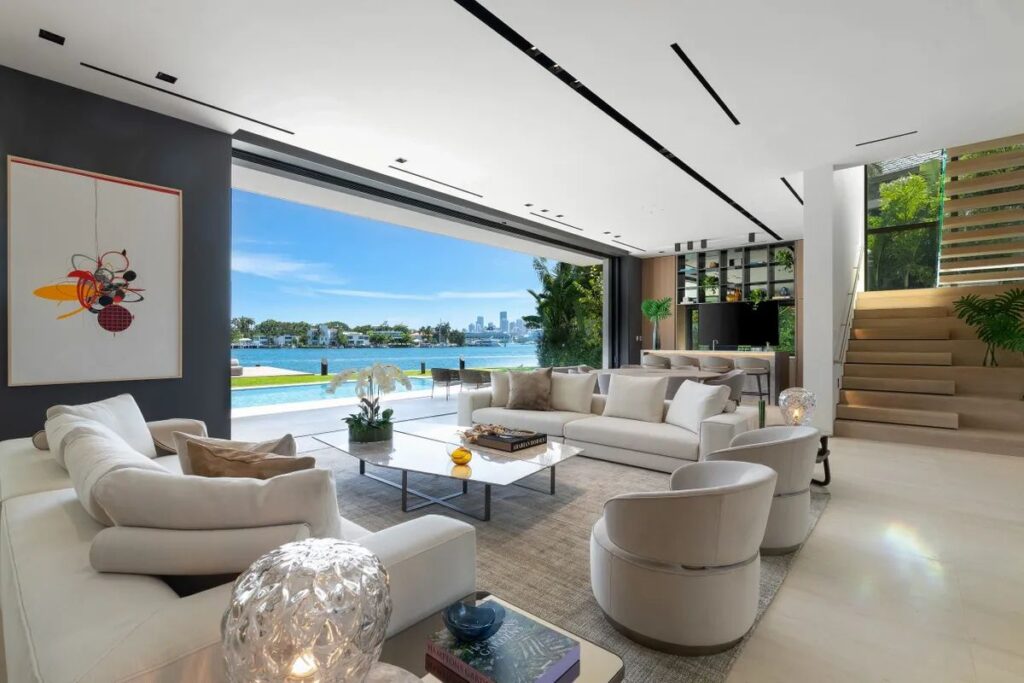 Ultra-luxury Home in Miami Beach has just completed