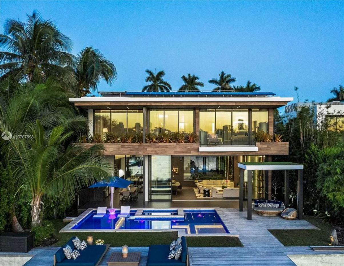 West-Dilido-Modern-Masterpiece-offers-Luxury-of-Miami-Living-508-W-Dilido-Dr-Miami-Beach-Florida-1