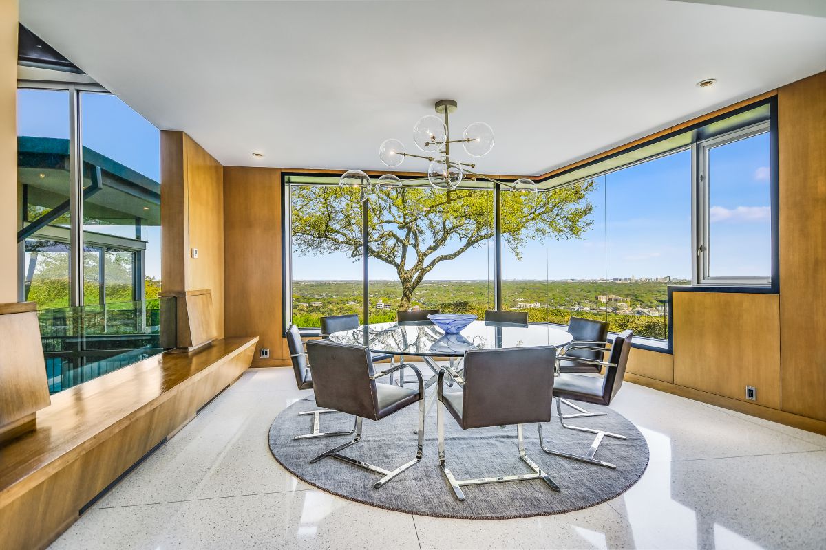 West-Lake-Hills-Masterpiece-in-Texas-returns-Market-for-10-Million-1404-Wild-Cat-Hollow-Austin-Taxas-18