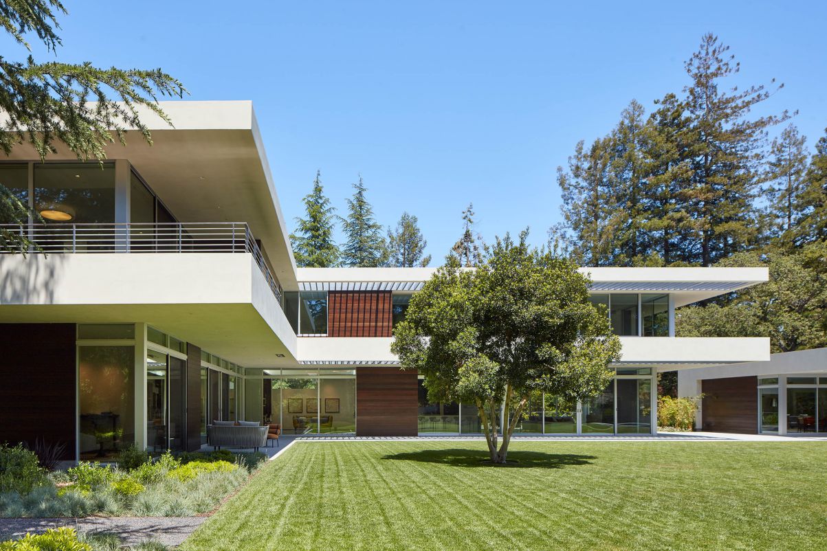 Amara Modern Residence in Atherton, California by Swatt Miers Architects