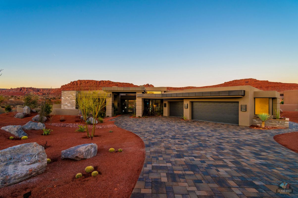 Anasazi-Hills-House-in-Salt-Lake-City-Utah-by-McQuay-Architects-6