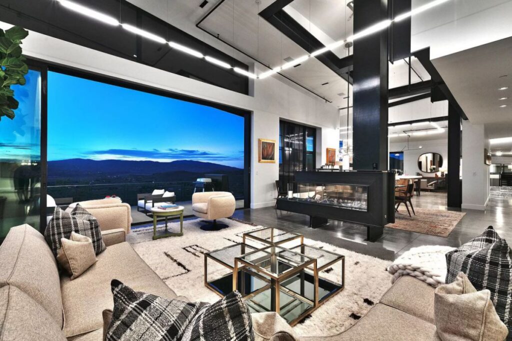 Architectural Utah House for Sale, Park city