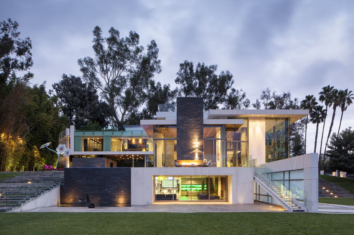 Beverly-Hills-Summit-House-by-Whipple-Russell-Architects-1