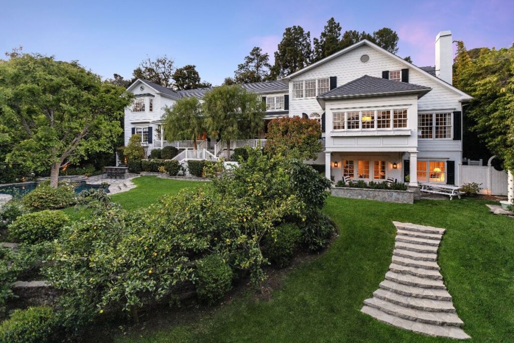 Beverly Hills Traditional House for Sale