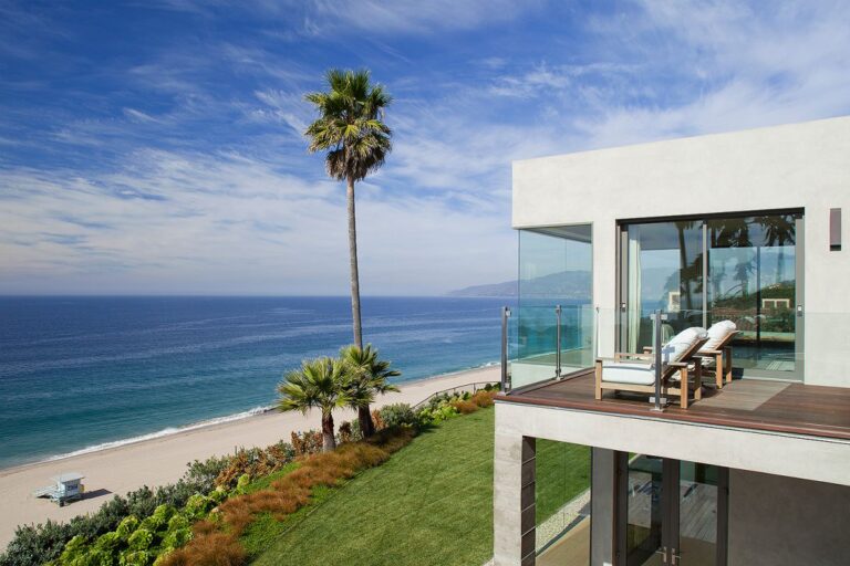 Birdview Residence in Malibu by Burdge and Associates Architects