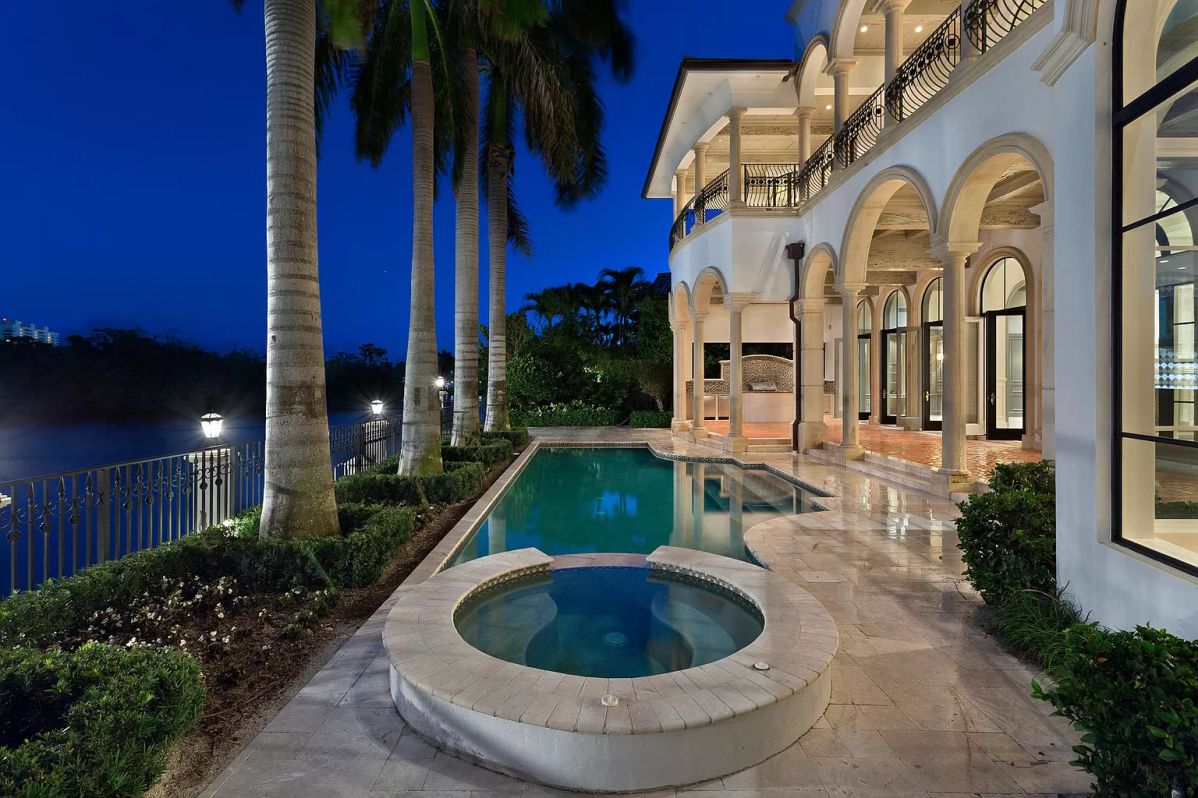 Boca-Raton-Florida-Deepwater-Estate-for-Sale-23