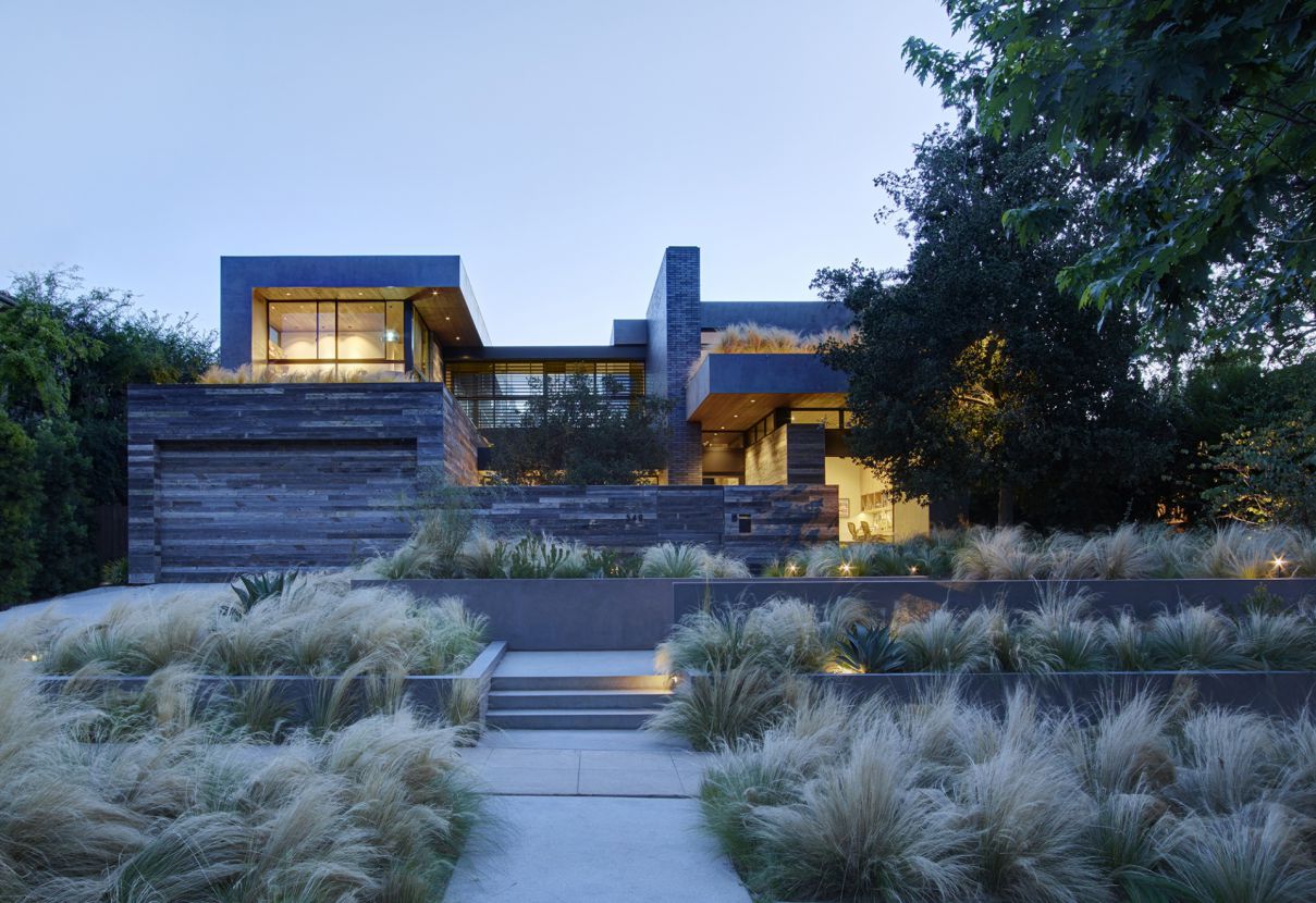 Brentwood-Residence-in-Los-Angeles-by-Marmol-Radziner-Architecture-10