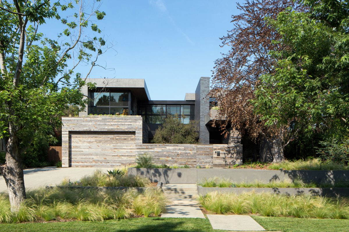 Brentwood-Residence-in-Los-Angeles-by-Marmol-Radziner-Architecture-19