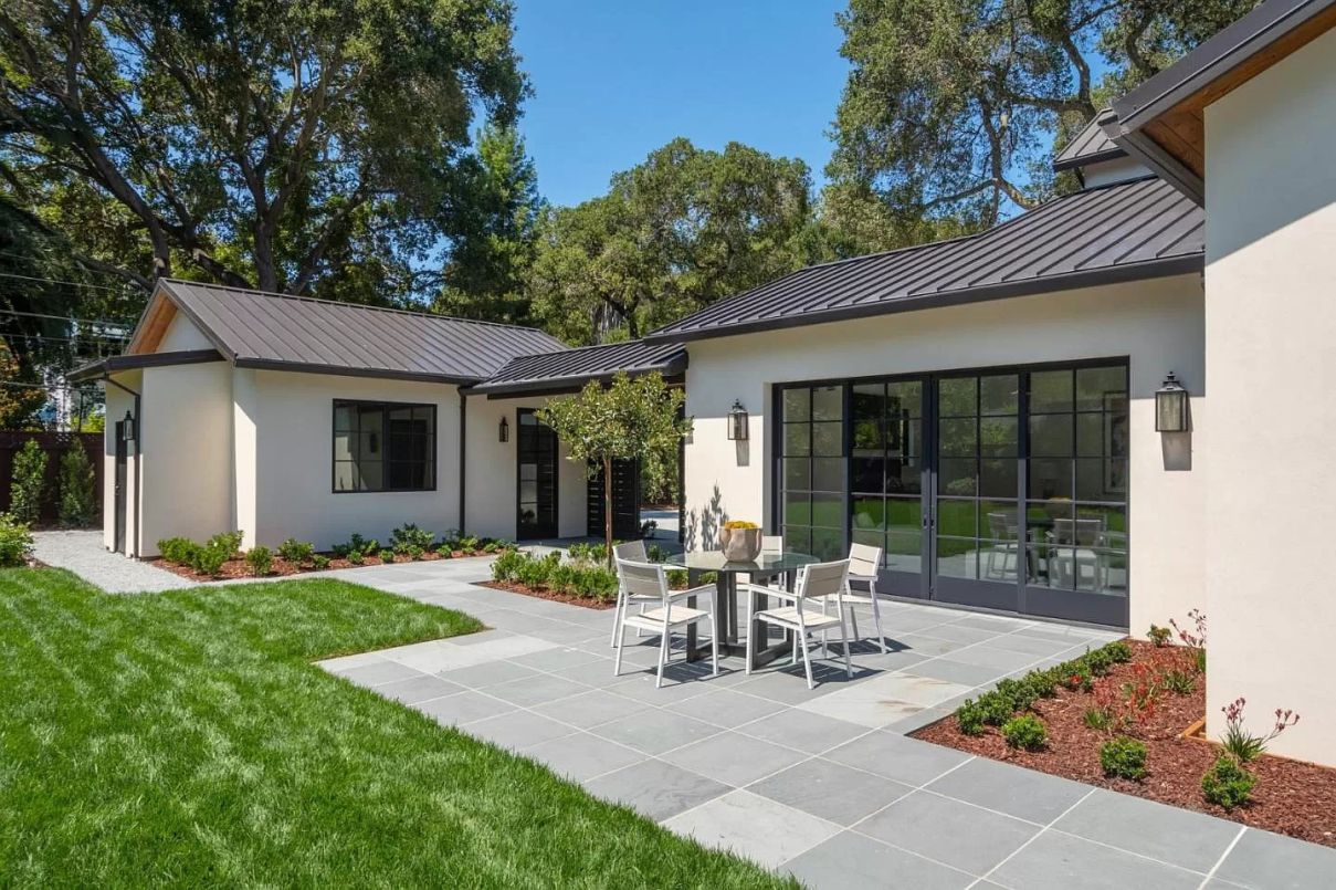 Brilliantly-Designed-Brand-New-Home-in-Atherton-California-14