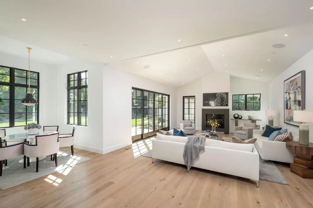 Brilliantly-Designed-Brand-New-Home-in-Atherton-California-16