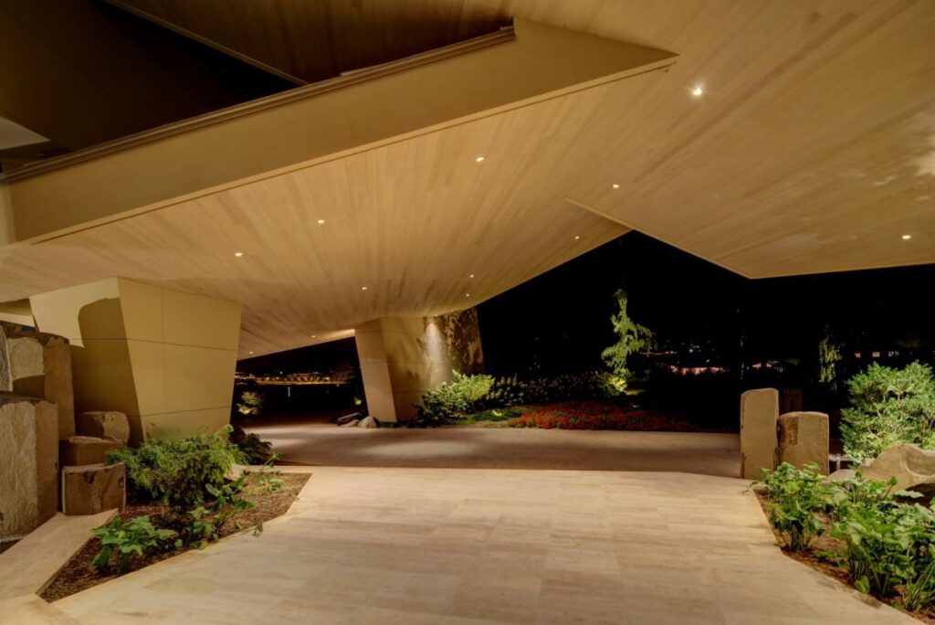 Cascades Vineyard Estate in Napa, California by Guy Dreier Designs