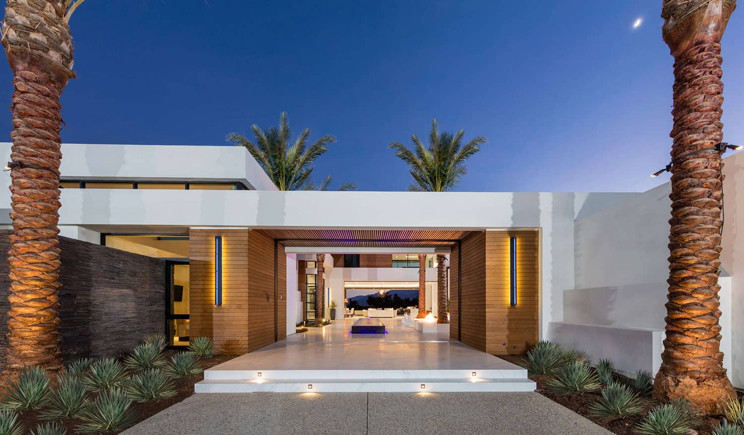 Chang-Residence-in-Palm-Springs-California-by-South-Coast-Architects-20