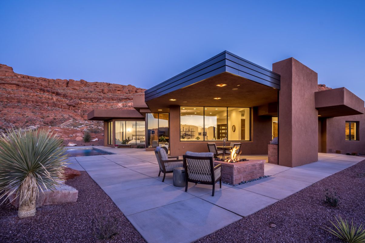 Desert-Home-in-Salt-Lake-City-Utah-by-McQuay-Architects-27