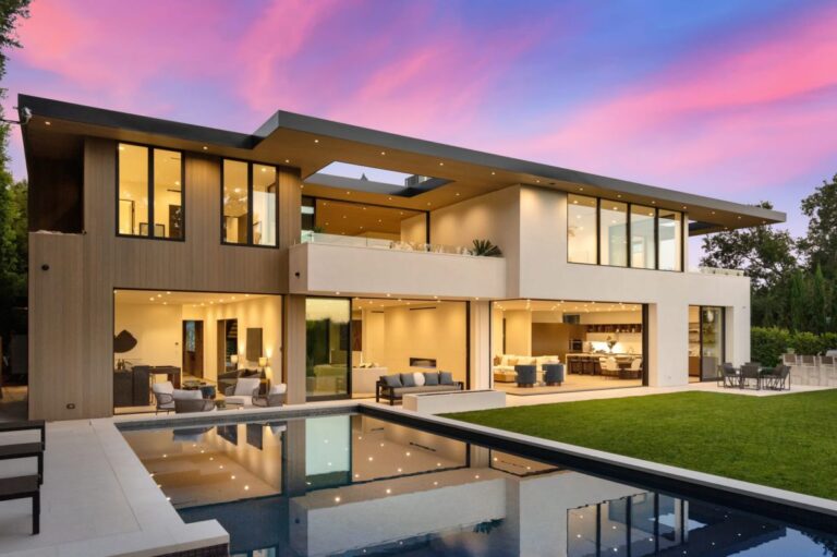 Exquisite Los Angeles Modern House Asks for $13 Million