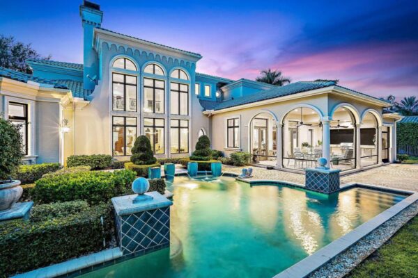 Exquisitely Renovated Estate in Palm Beach Gardens for Sale 3.9 $Million