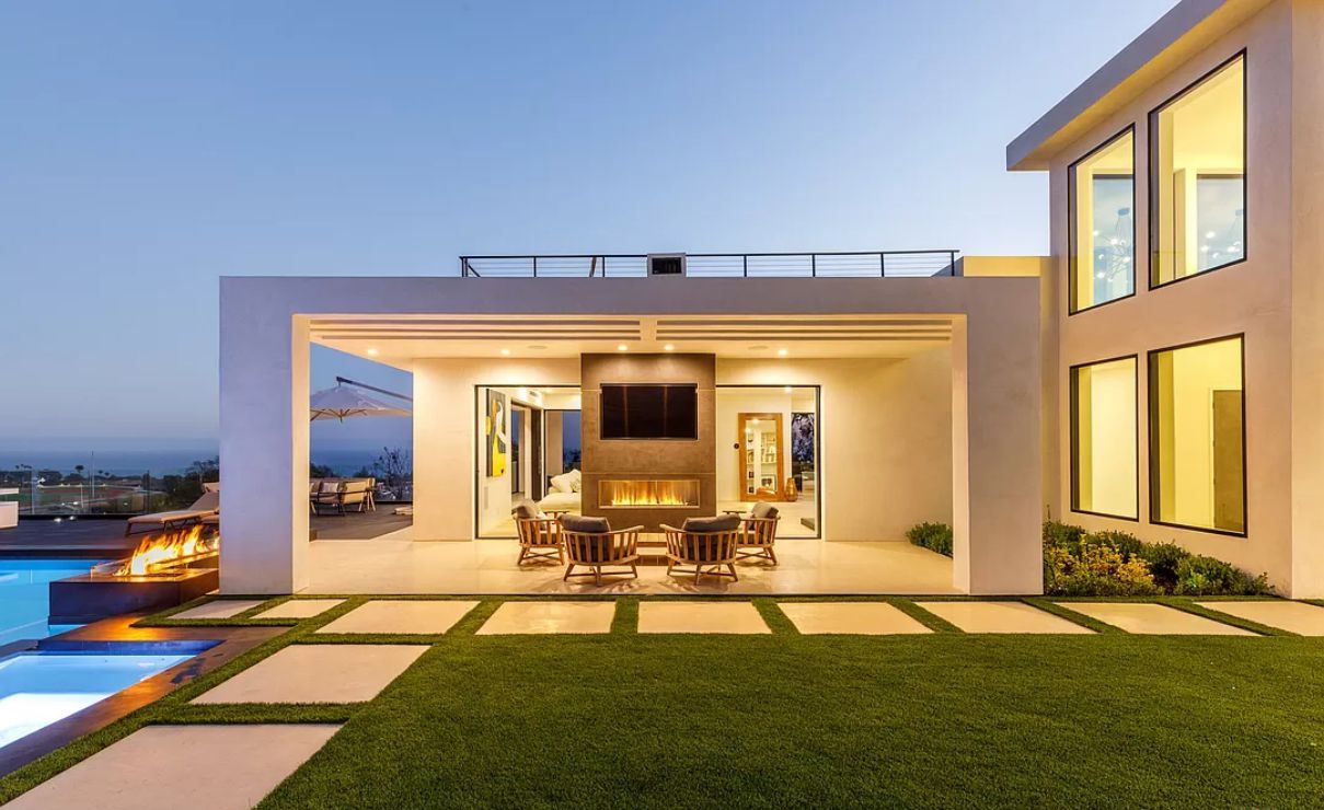 Finest-Newly-finished-Filaree-Heights-House-in-Malibu-Asks-for-12-Million-7