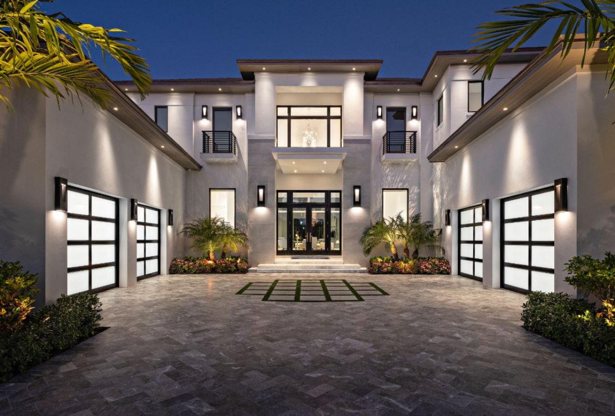 Florida-Waterfront-Golf-Home-built-by-Affinity-Construction-Group-2