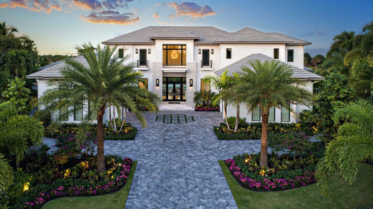 Florida-Waterfront-Golf-Home-built-by-Affinity-Construction-Group-5