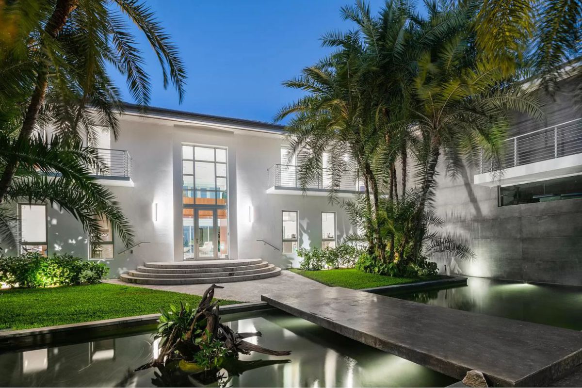 Fully-Renovated-House-in-Miami-Beach-for-Sale-at-16.9-Million-21