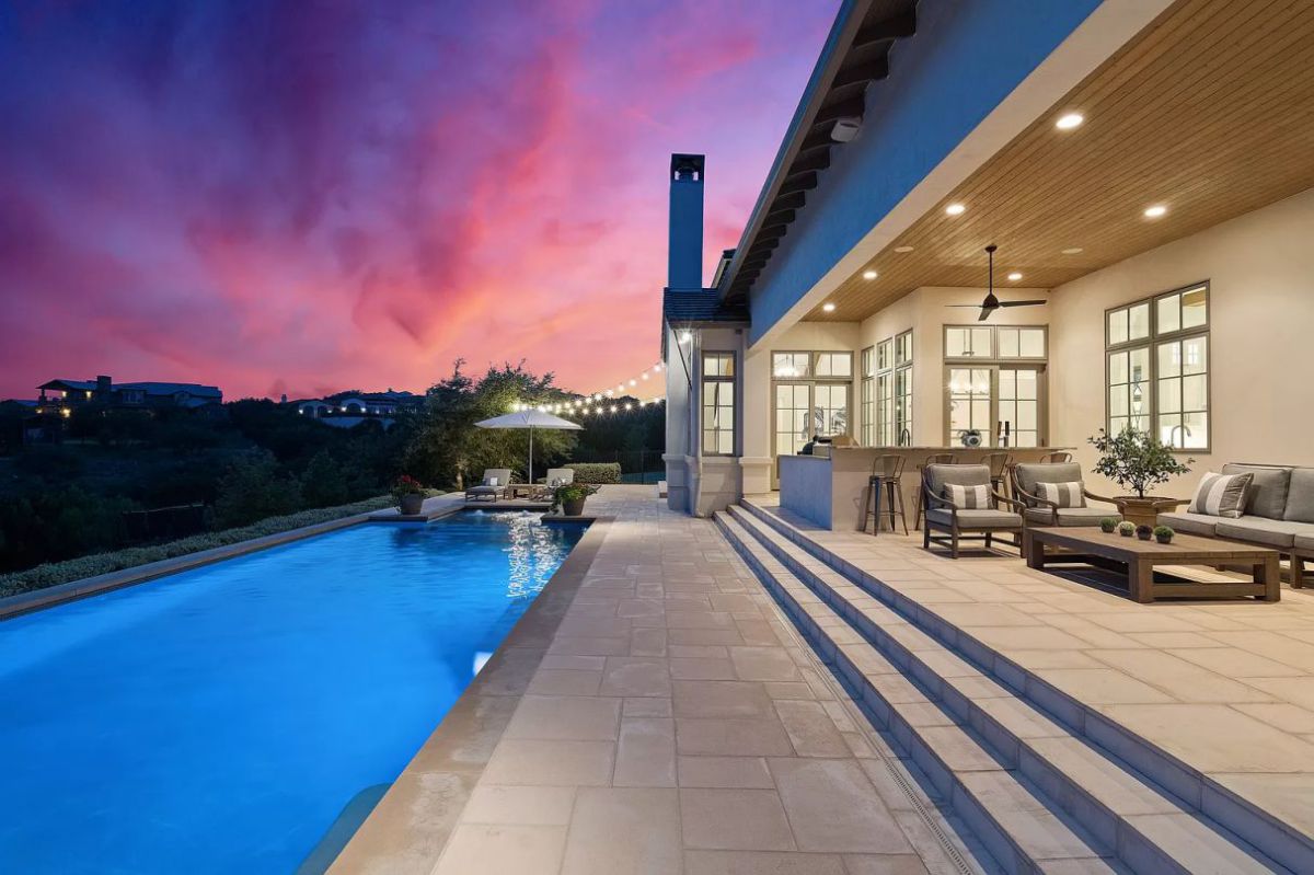 Gorgeous-Austin-Home-for-Sale-at-5-Million-in-Spanish-Oaks-Community-23