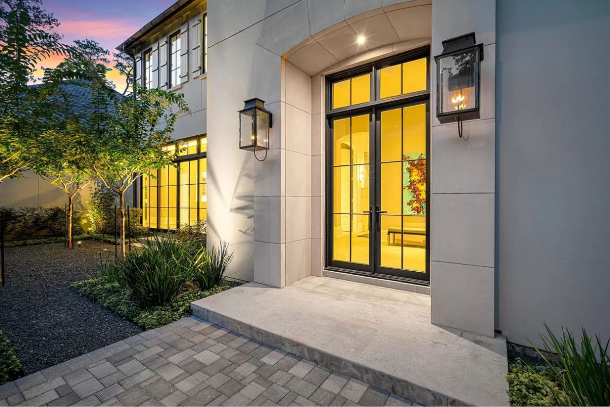 Houston-House-in-Hunters-Creek-Village-on-Market-for-5.95-Million-2